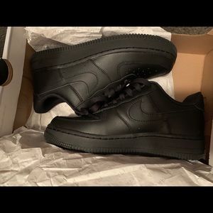 Women’s Air Force 1’s